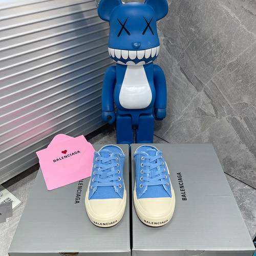 Picture of Balenciaga Shoes Women _SKUfw118928897fw